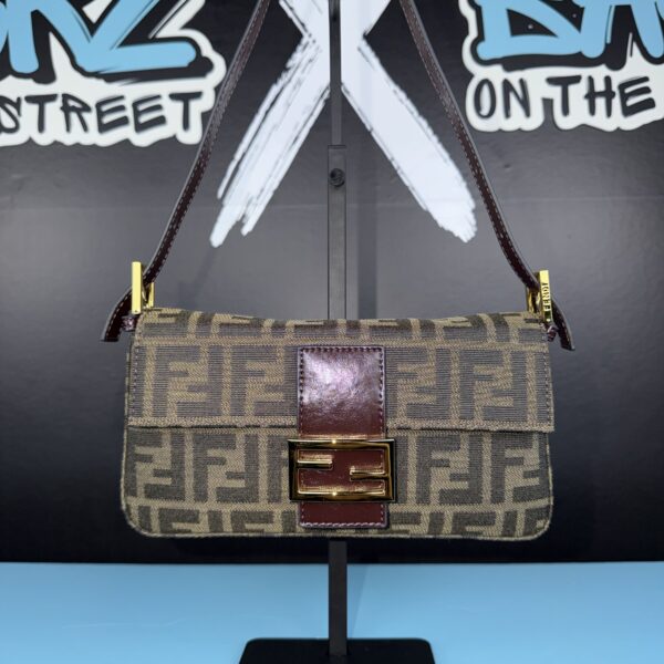 Fendi Baguette