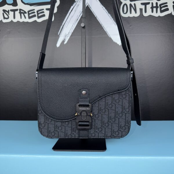 Dior messenger Saddle