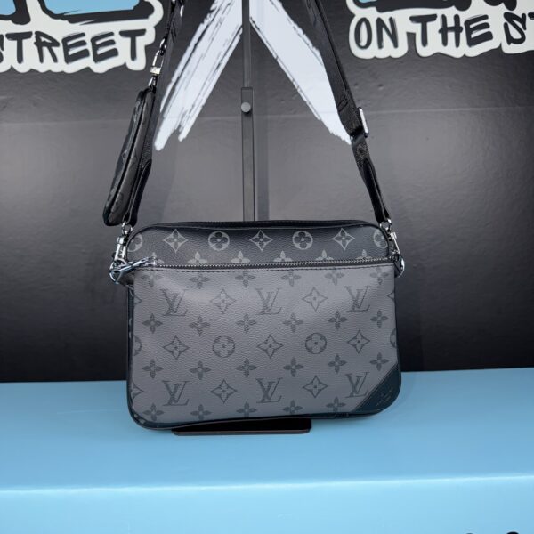 Louis Vuitton Trio Messenger Bag
