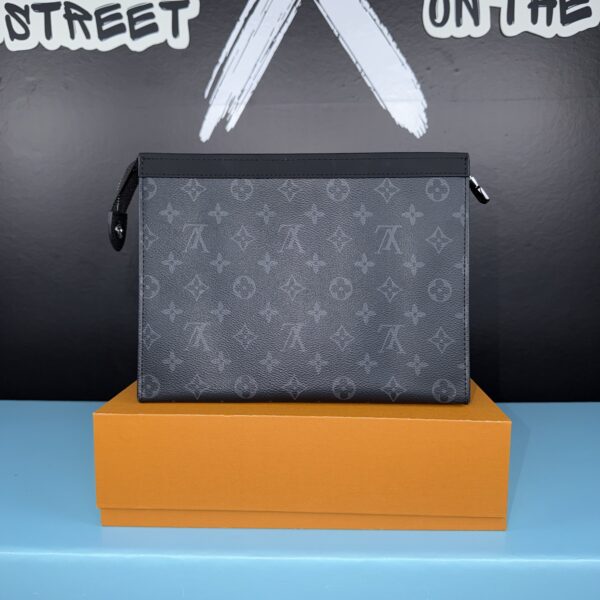 Louis Vuitton Pochette Voyage MM