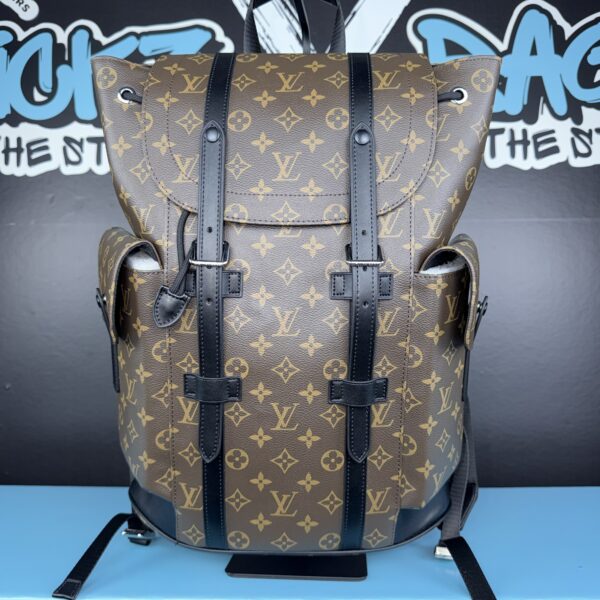 Louis Vuitton Christopher MM