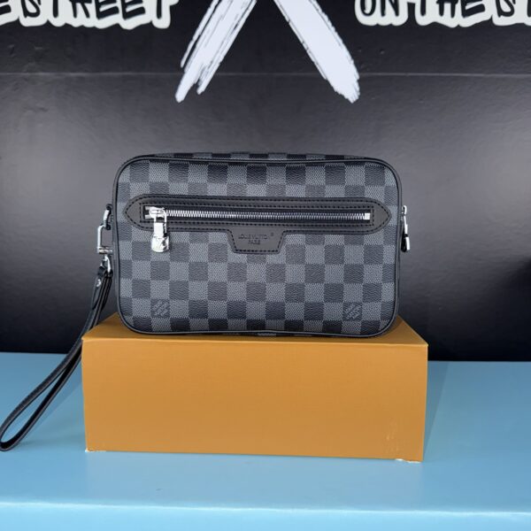 Louis Vuitton Pochette Kasai
