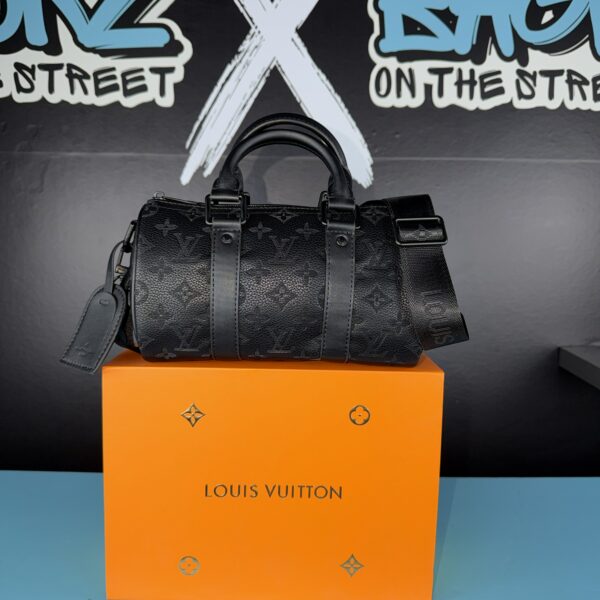 LV Keepall Bandoulière 25